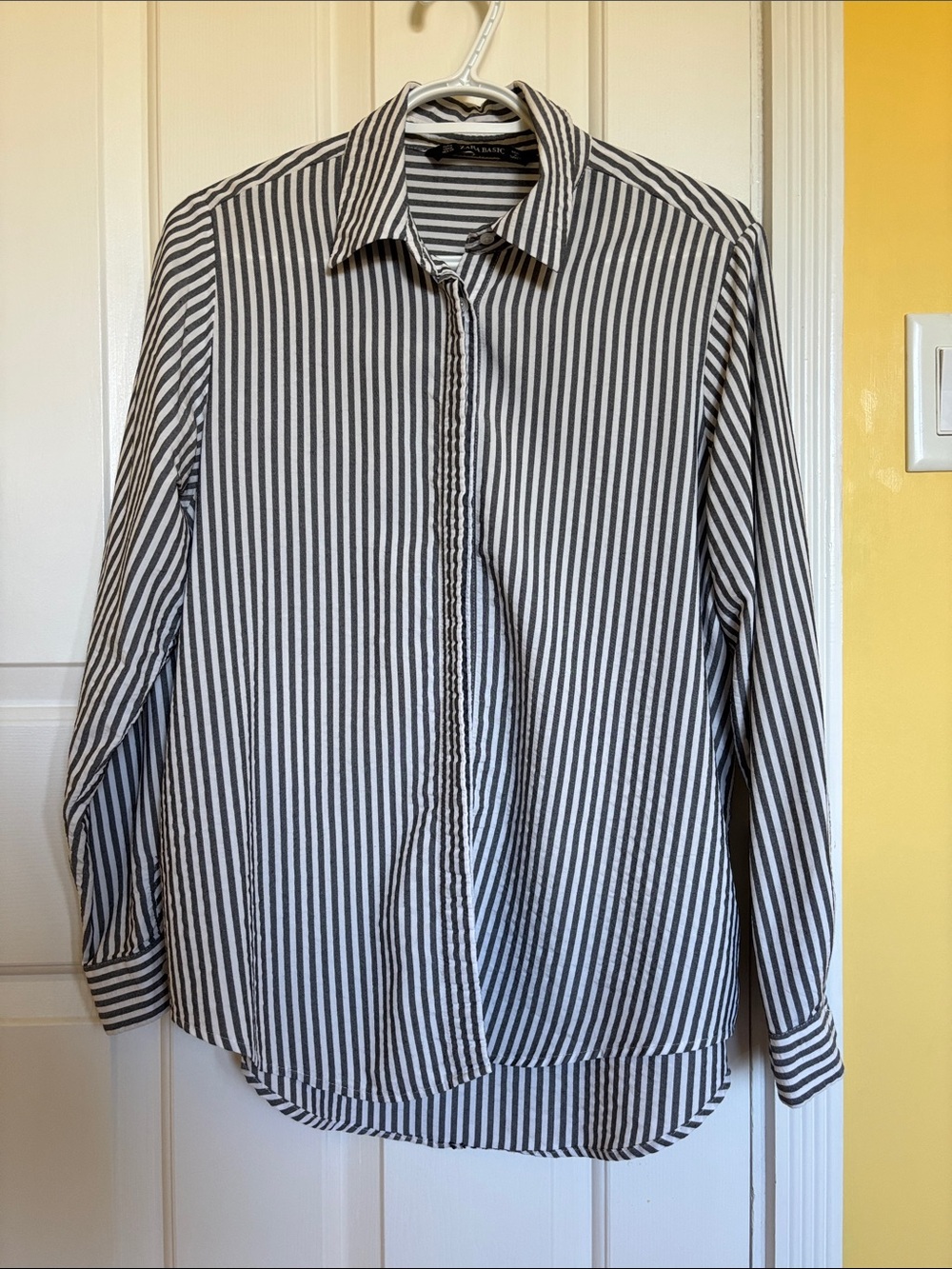 Zara Grey & White Striped Button-Up Shirt